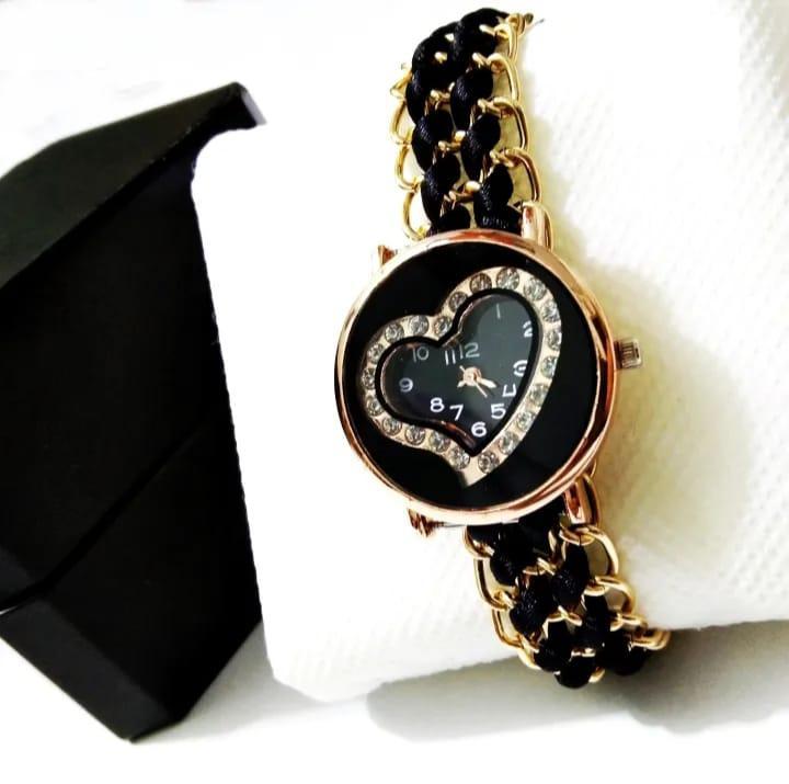 HeartGlow Women's Watch™